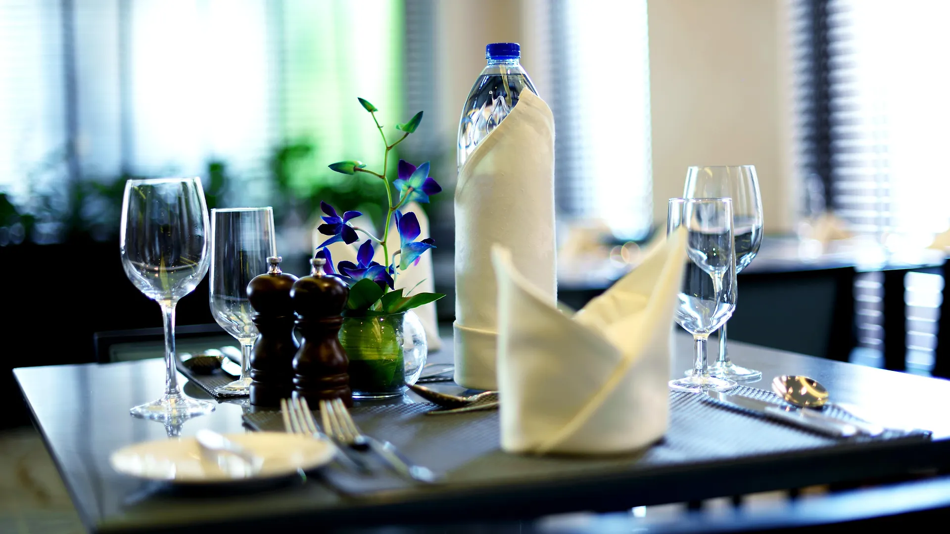 Mercure Gold Hotel Jumeirah Dubai By Accor