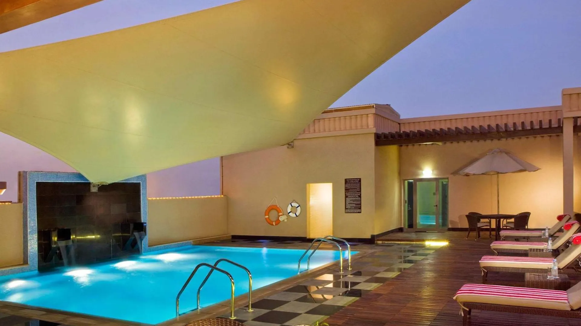 Mercure Gold Hotel Jumeirah Dubai By Accor