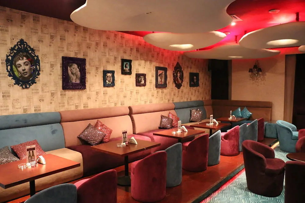 Mercure Gold Hotel Jumeirah Dubai By Accor